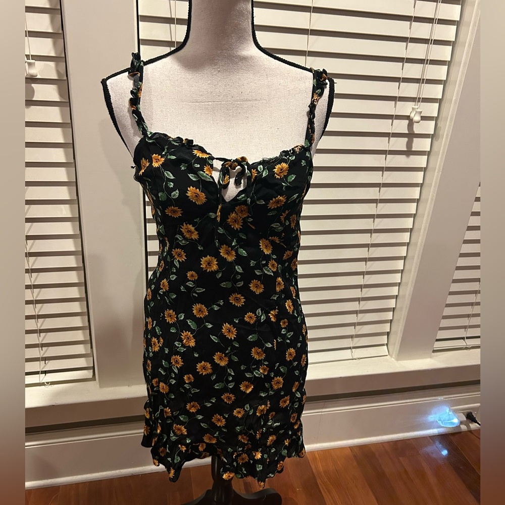 Honey Punch Black Sunflower Print Mini Dress